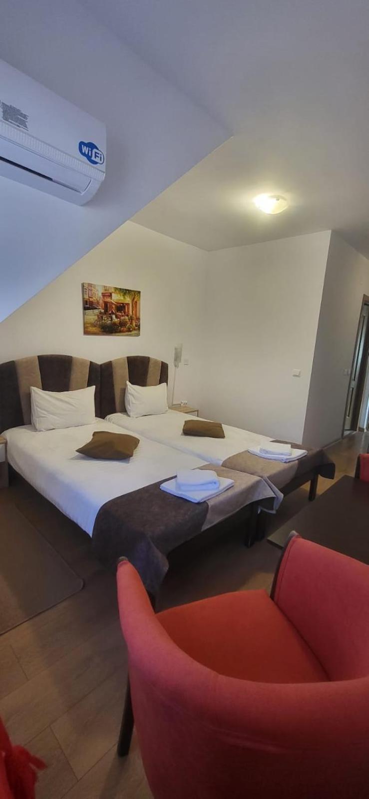 Relax Hotel Greci Exterior photo